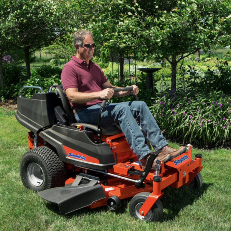 Simplicity Courier™ Zero Turn Mower | Hometown Motors